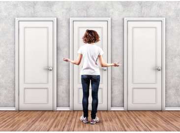 Правильний догляд за дверима: поради професіоналів